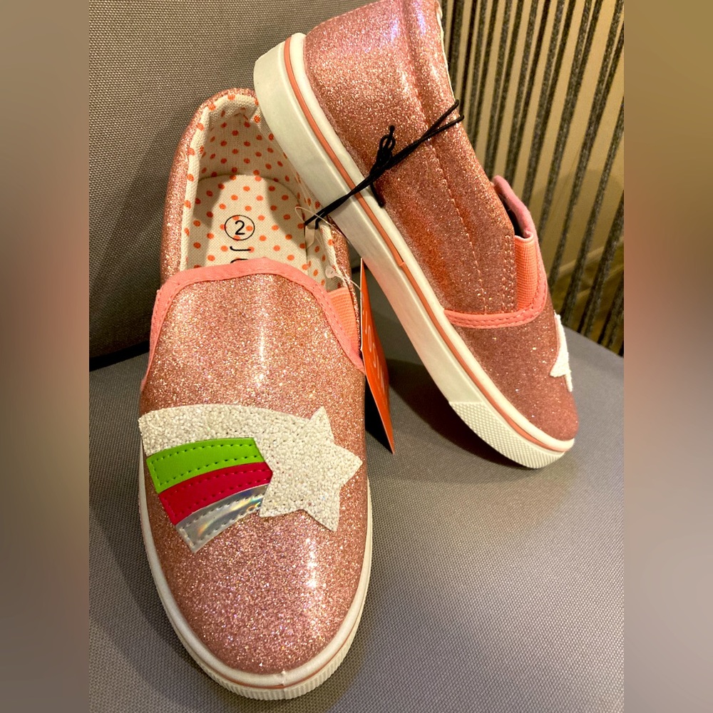 Adorable 🌈 ✨ GIRLS Rainbow Glitter Loafers TENNIS SHOES, Size 2, New with Tags!